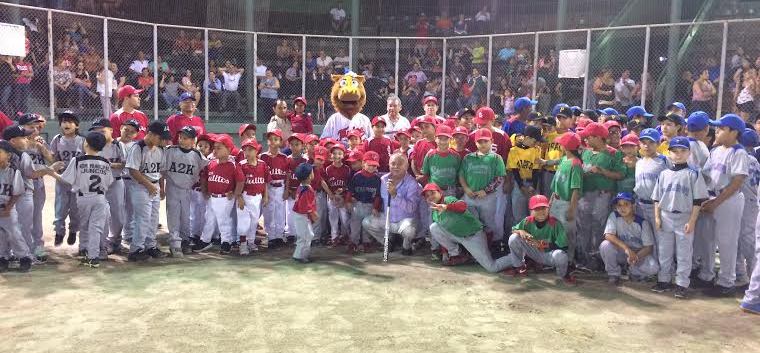 Inauguran temporada de Pequeñas Ligas en Juncos
