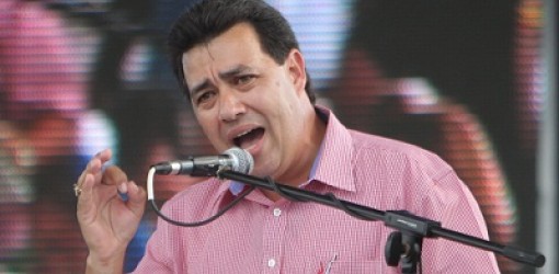 Oficializa su candidatura Joel Díaz para el distrito 35