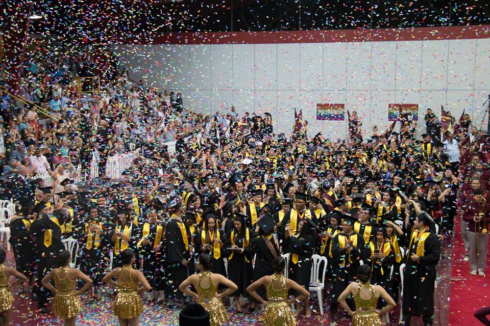 Sin ceremonia de graduación la UPR de Humacao