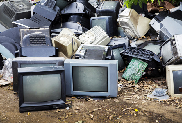 Las Piedras recoge desechos tóxicos gratis