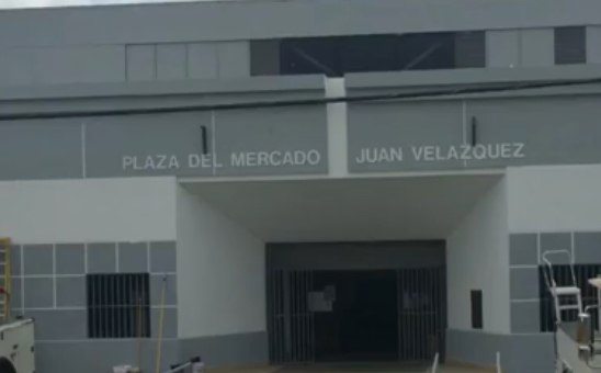 Escalamiento en dos locales de la Plaza del Mercado en Las Piedras