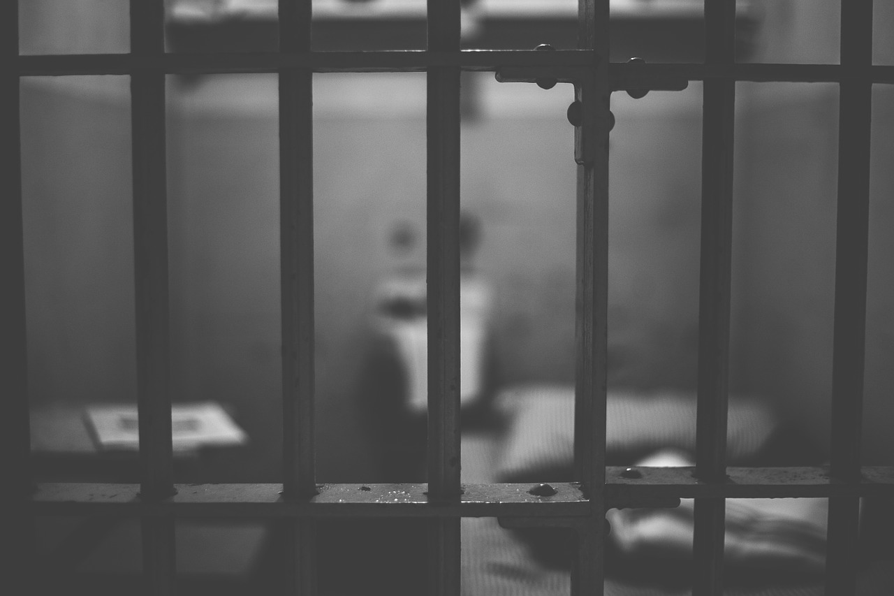 Órdenes de arrestos en Caguas por violaciones a Ley de Armas y Ley 54
