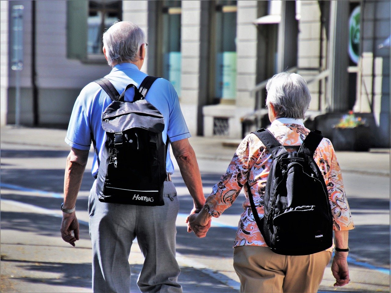 AARP exige cuentas a Hacienda de los $1,200 para jubilados