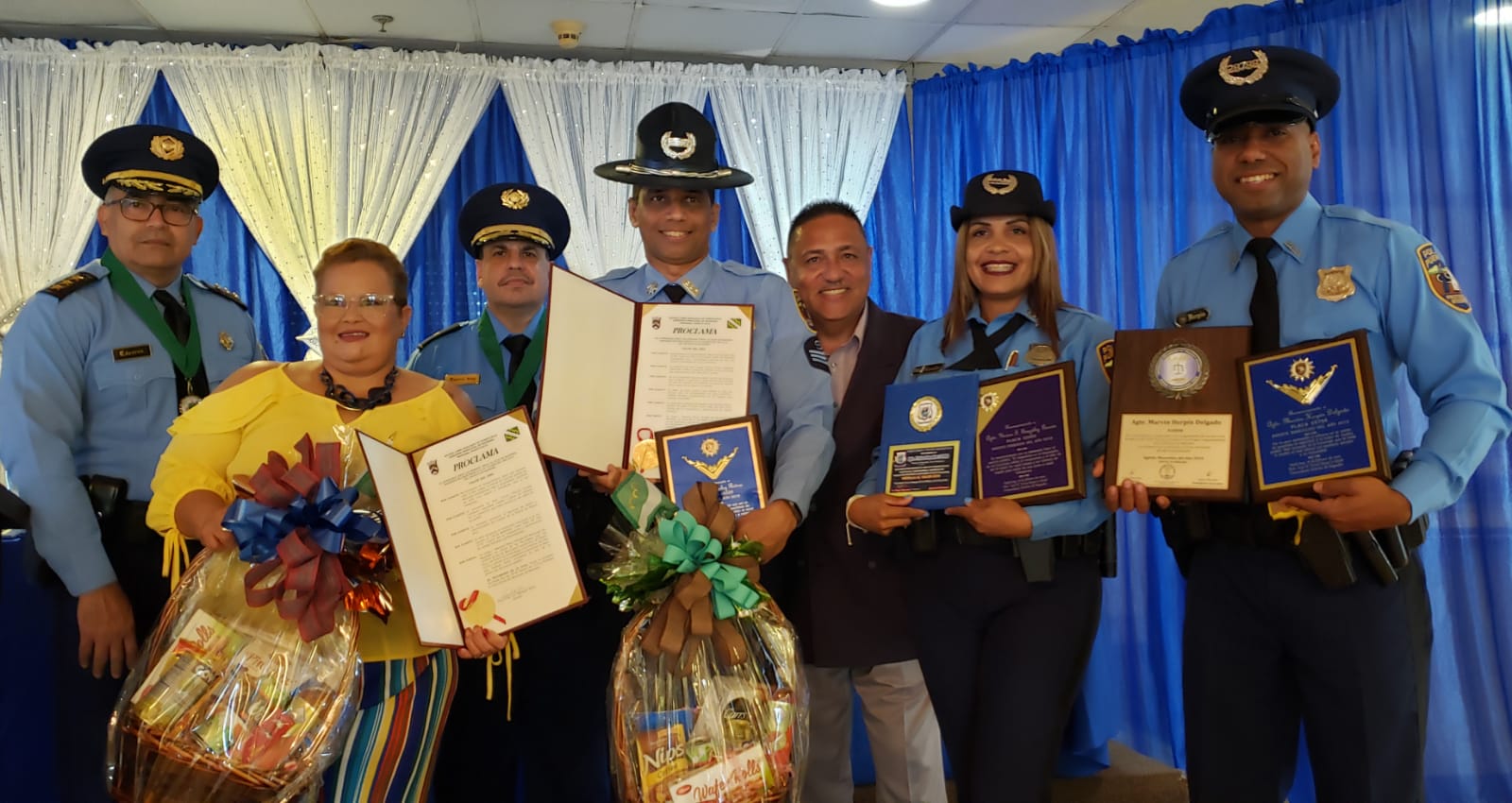 Reconocen agentes maunabeños en la Semana de la Policía