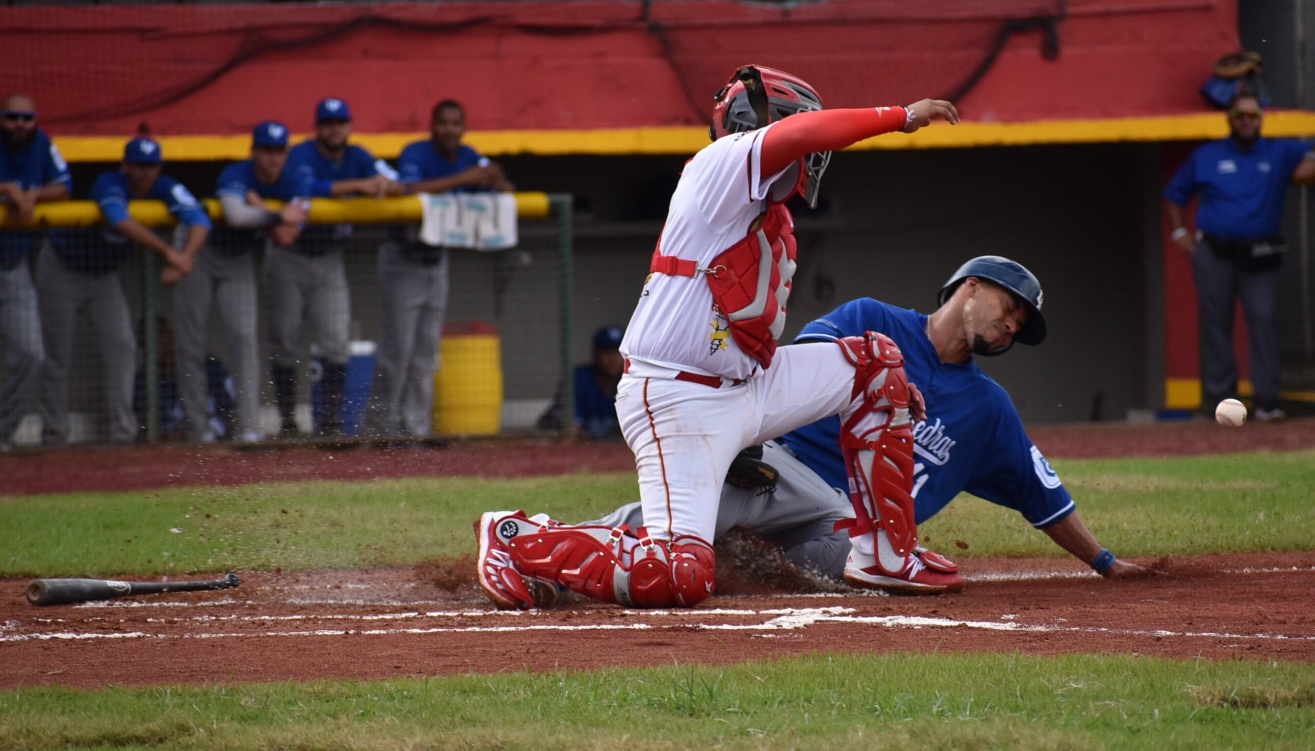 Las Piedras vence a Juncos en juego inaugural de la Doble A