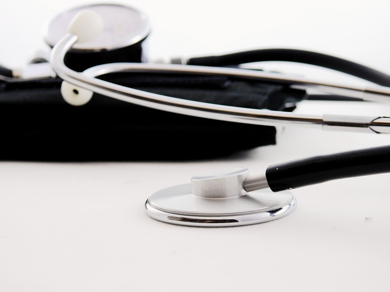 Representante solicita que Cuerpo de Ingenieros instale tres hospitales temporeros