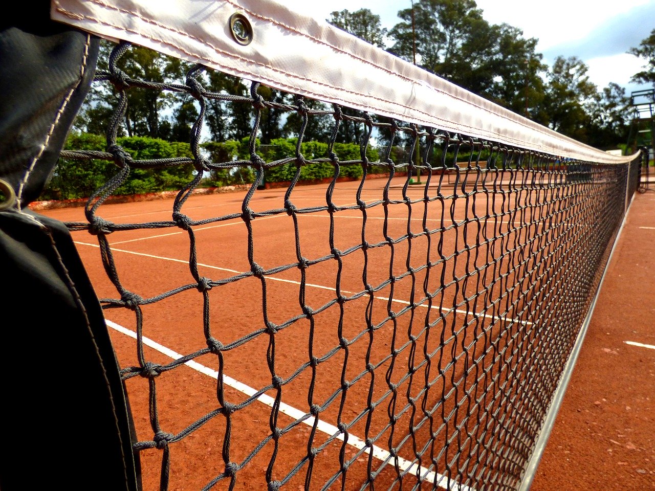 Autorizan los juegos de tenis, tenis de mesa, esgrima y ajedrez