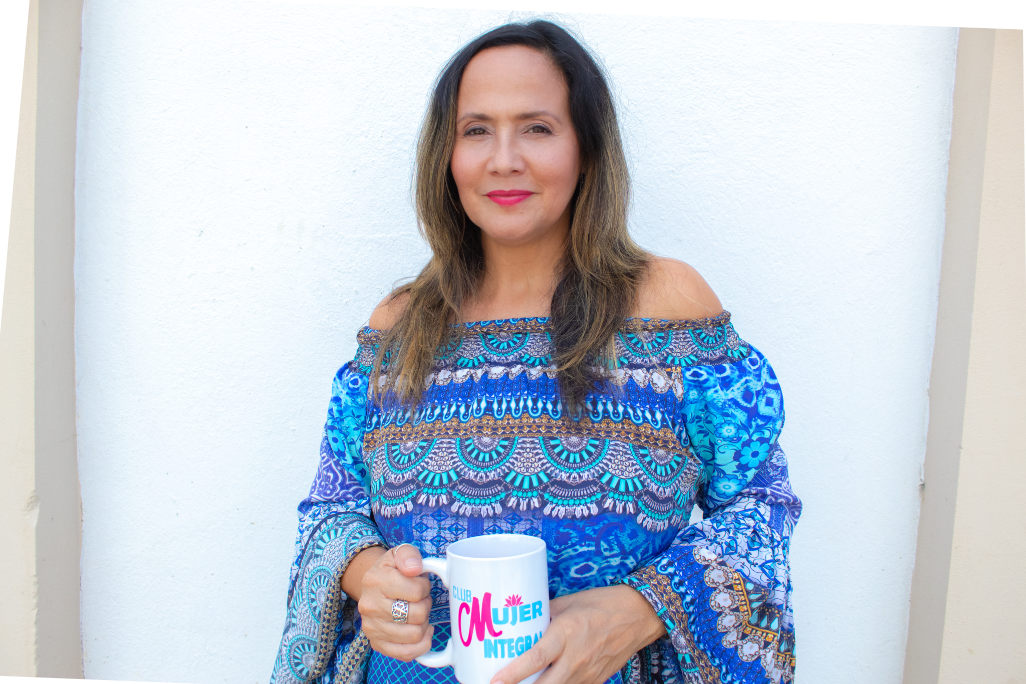 Griselle Fonseca estrena el programa Mujer Integral en WALO Radio