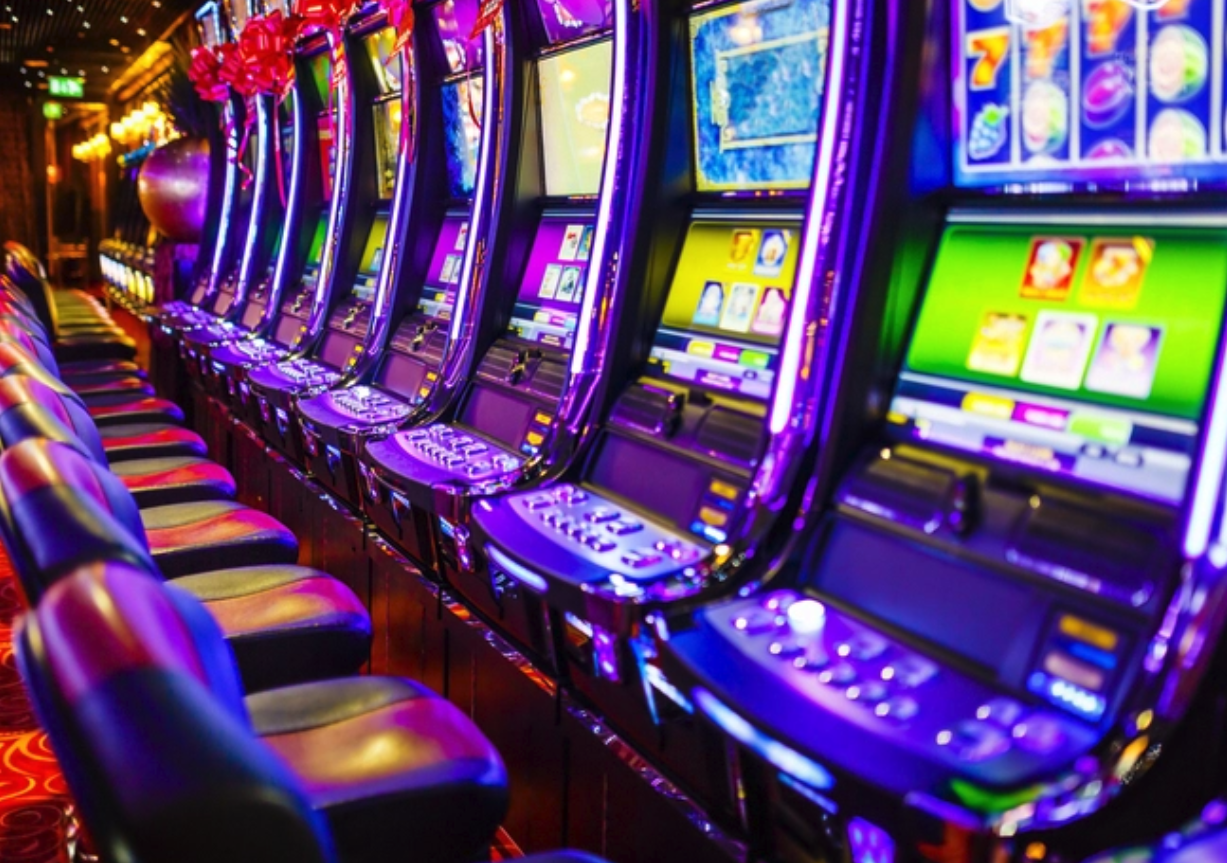 Personal de 15 casinos en la isla exigen la apertura al gobierno