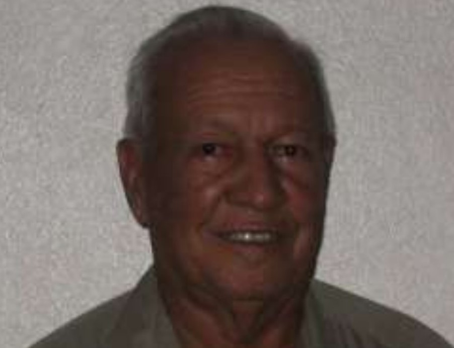 A la memoria del amigo Roberto Pou Carrillo