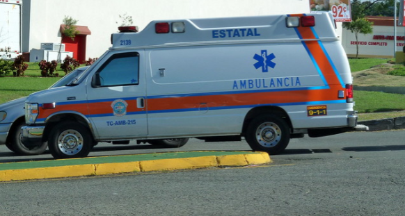 Trasladan a Centro Médico víctima de agresión con arma blanca en Humacao