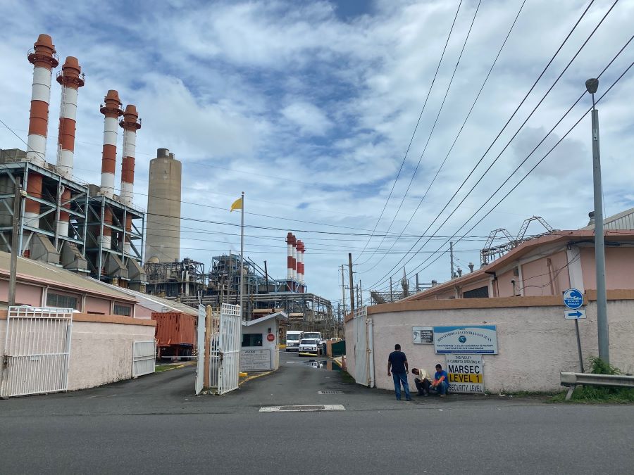 Sin luz más de 80,000 abonados