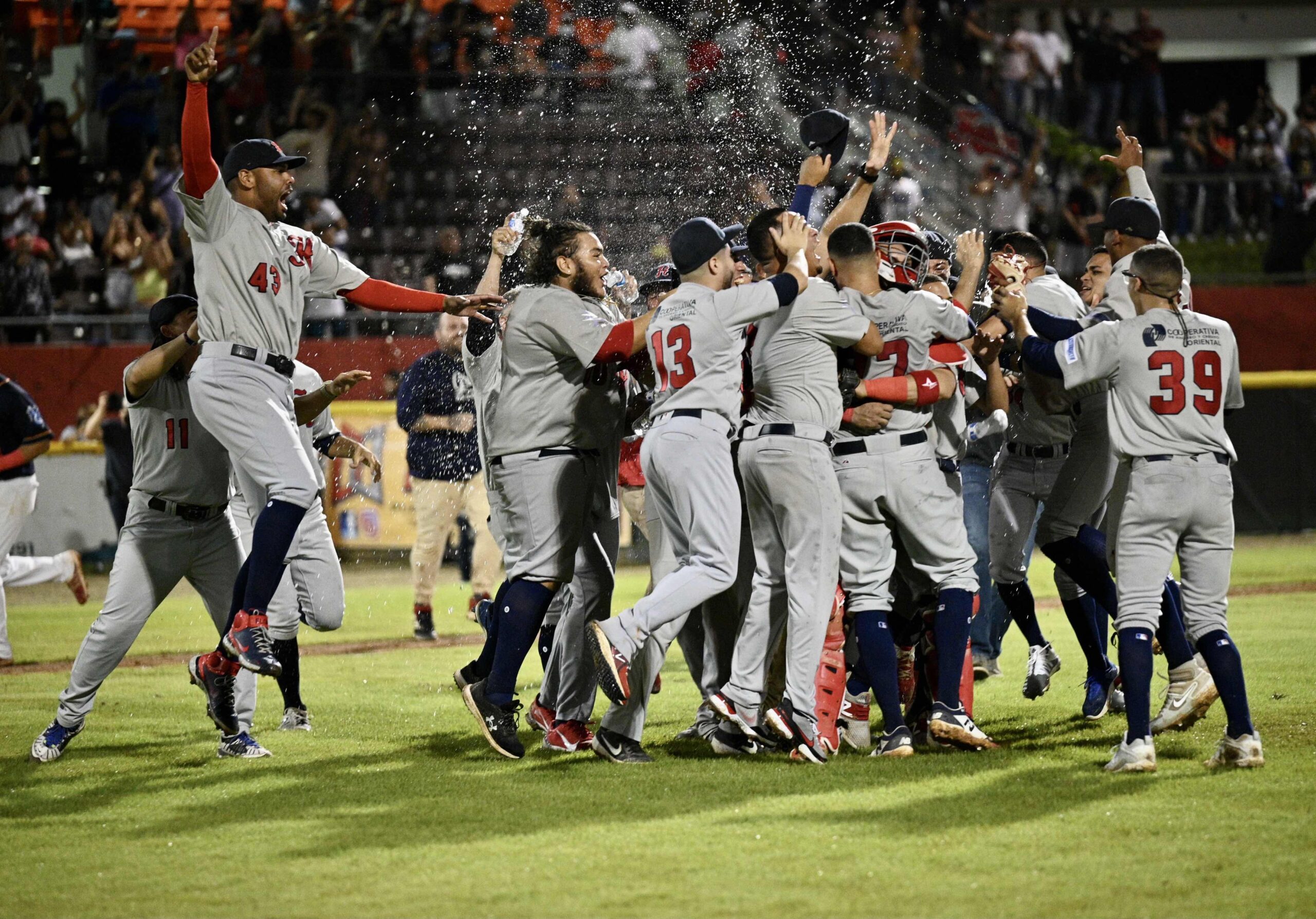 Humacao elimina a Juncos y avanza a la final del Béisbol AA