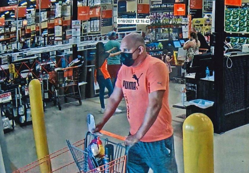 Buscan hombre acusado de fraude en Caguas