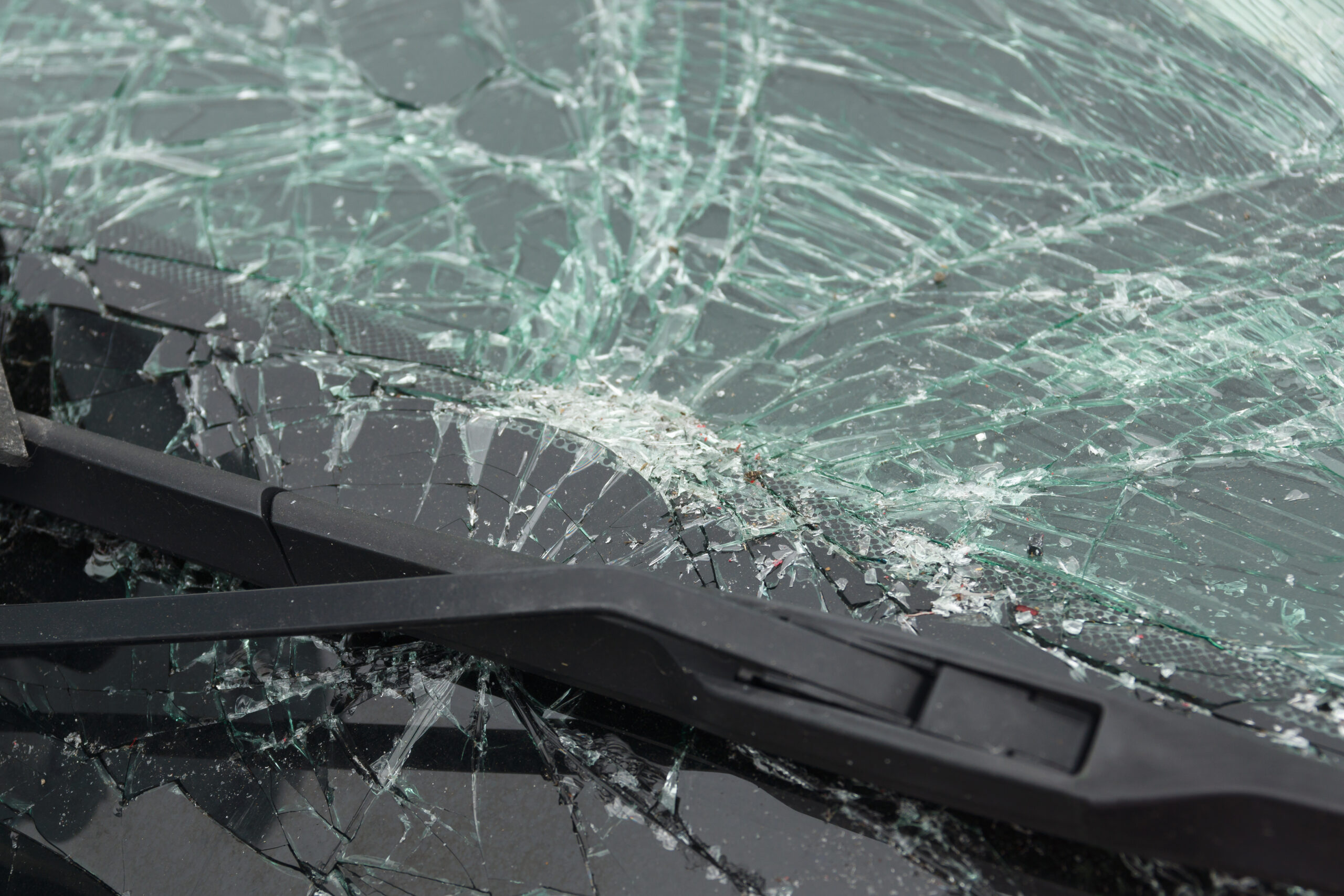 Joven pierde la vida en accidente de auto en San Lorenzo