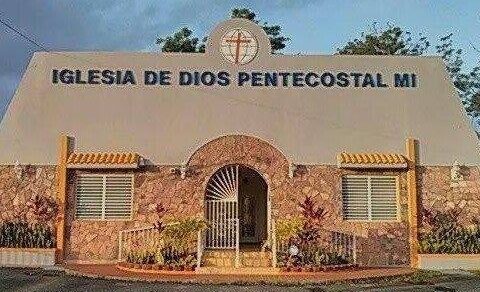 Escalamiento en Iglesia área de Caguas