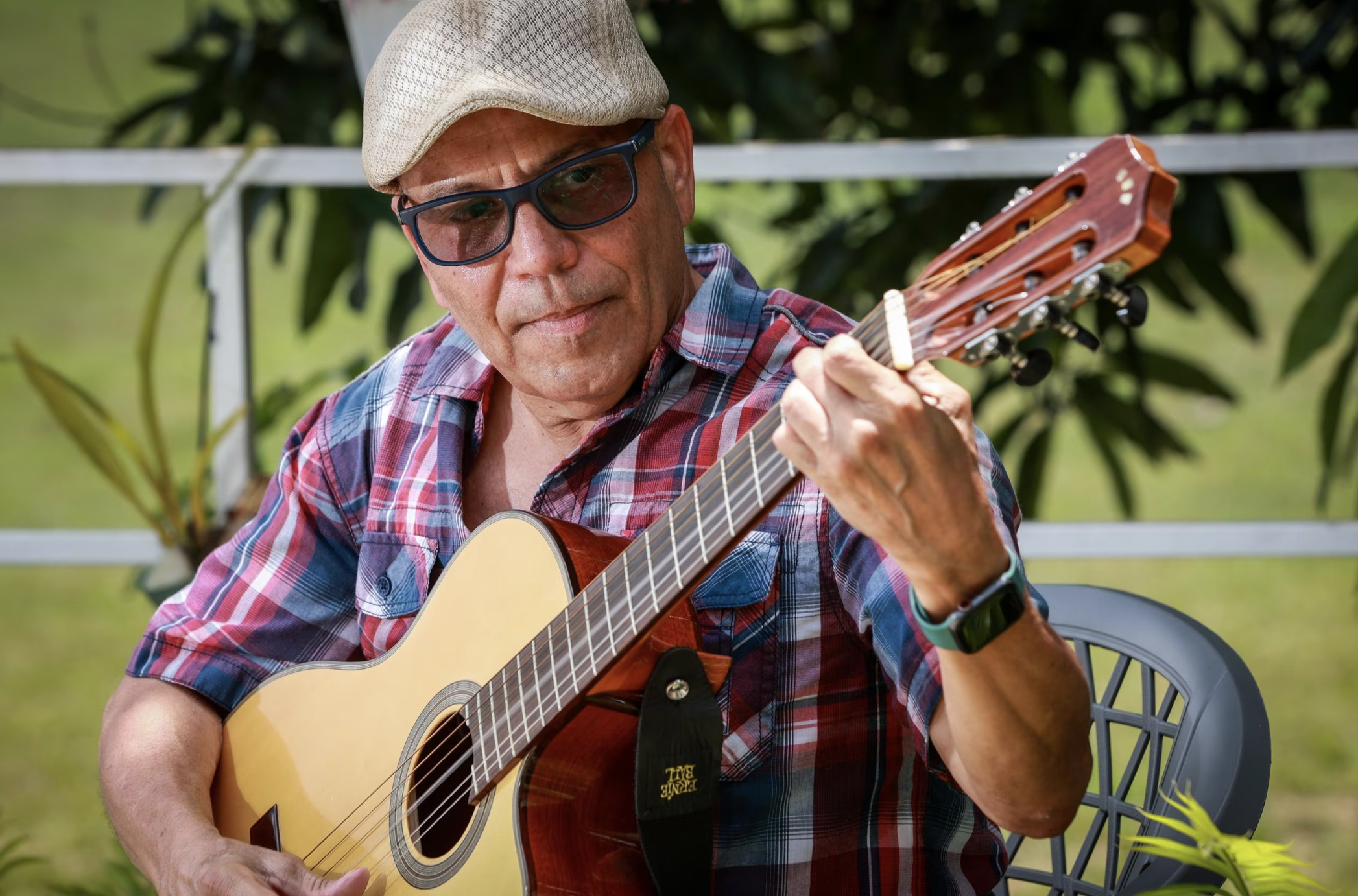 Veterano trovador Edgardo Delgado Lebrón ahora impacta y pone a gozar a todos con “El masaje tailandés”
