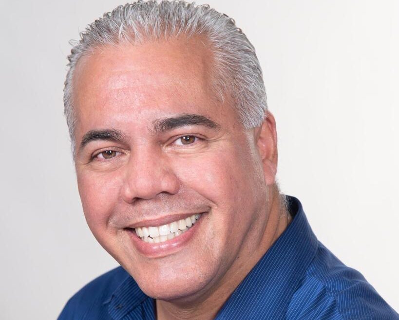 Radica Julio Menéndez candidatura por el PNP en Luquillo