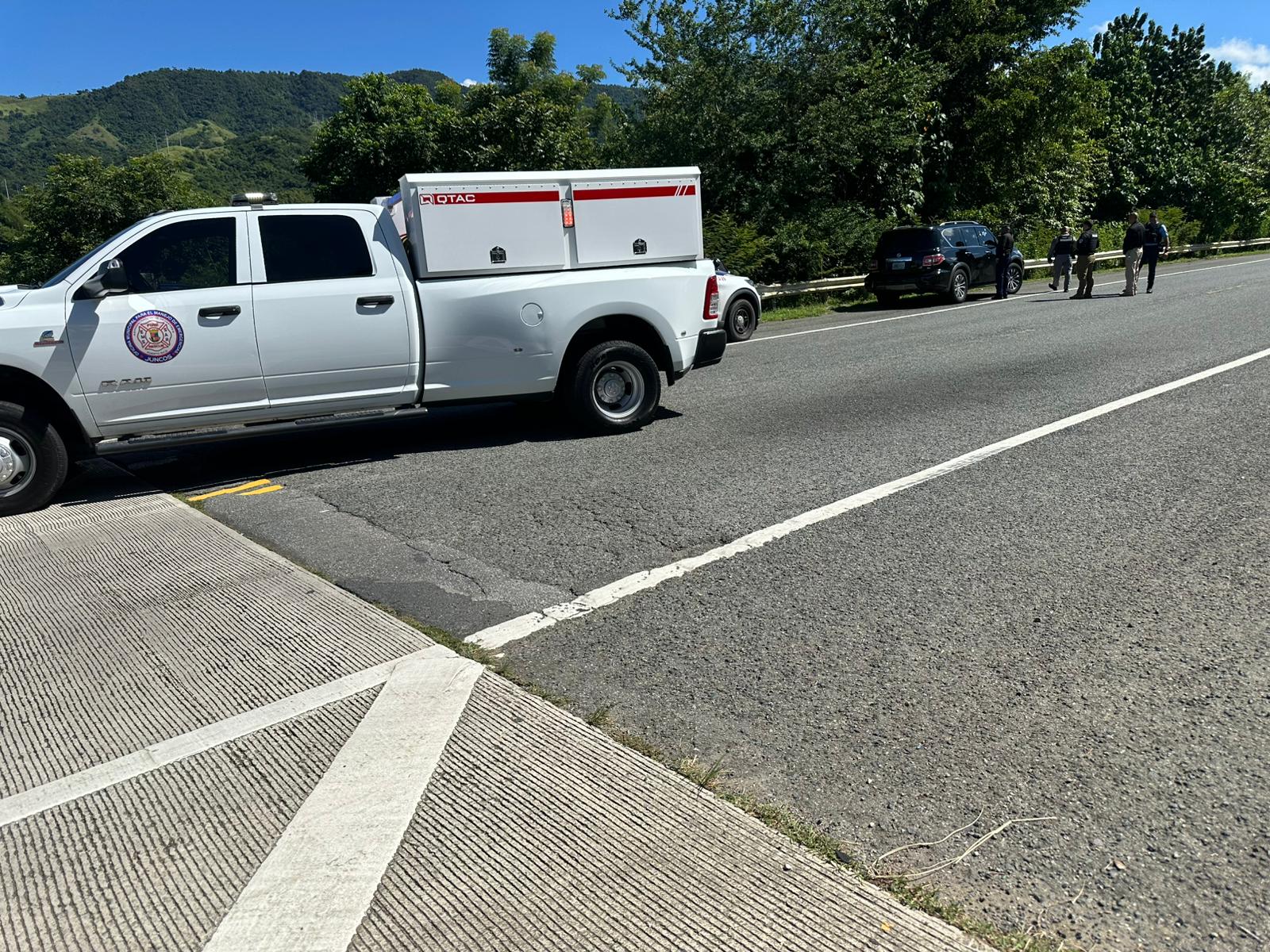 Reportan herido de bala en interior de vehículo en Juncos