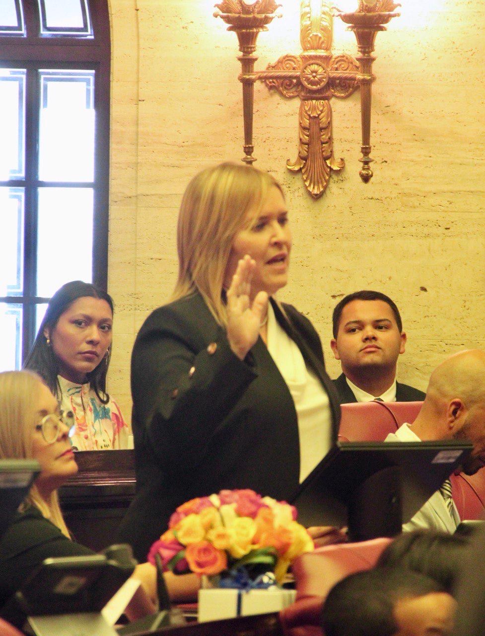 Senadora Wandy Soto juramenta por segunda ocasión como Senadora del Distrito de Humacao