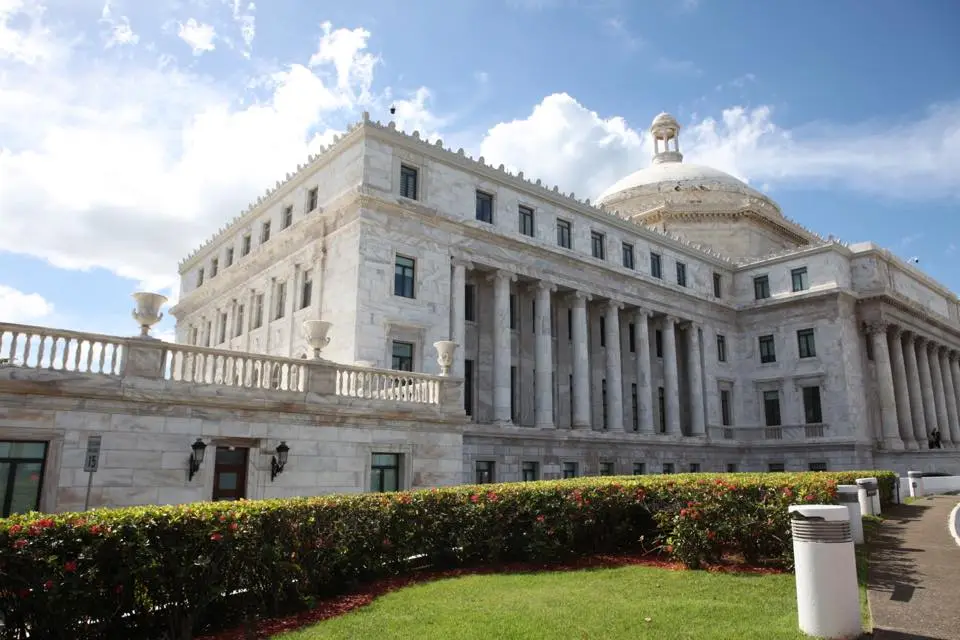 Senado avala varias enmiendas al Código Municipal de Puerto Rico
