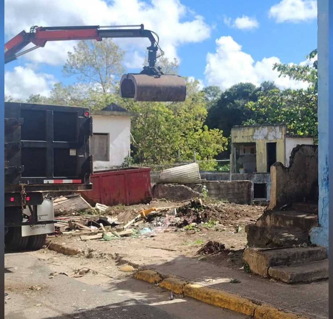 Intensifica trabajo para eliminar vertederos clandestinos en San Lorenzo