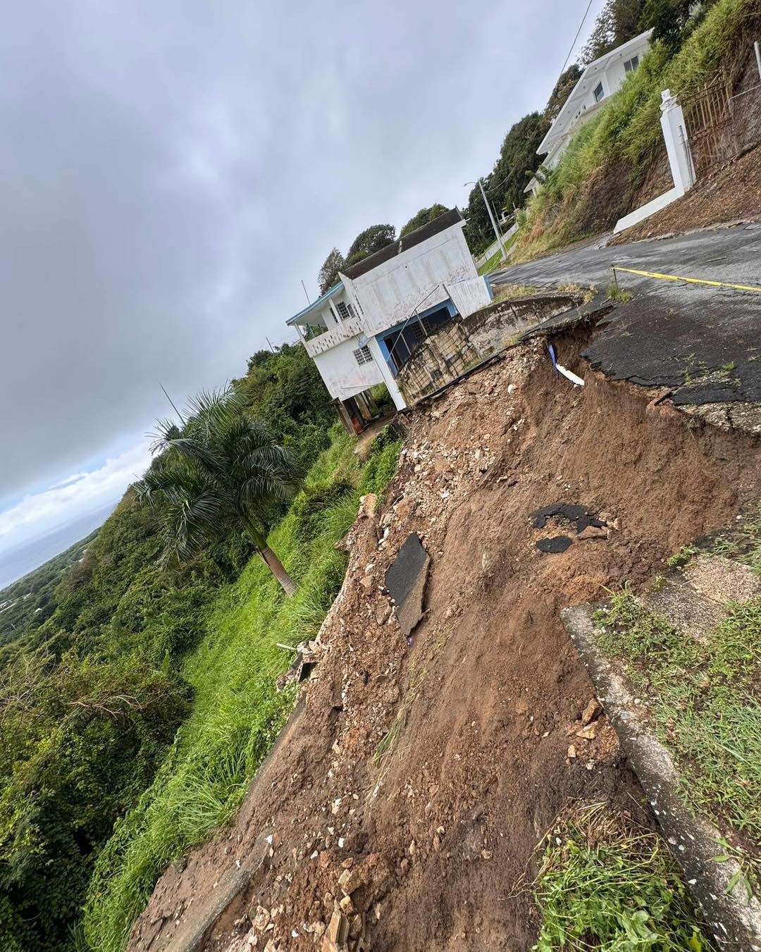 Municipio de Yabucoa iniciará trabajos en Camino Nuevo por daños a muro de contención