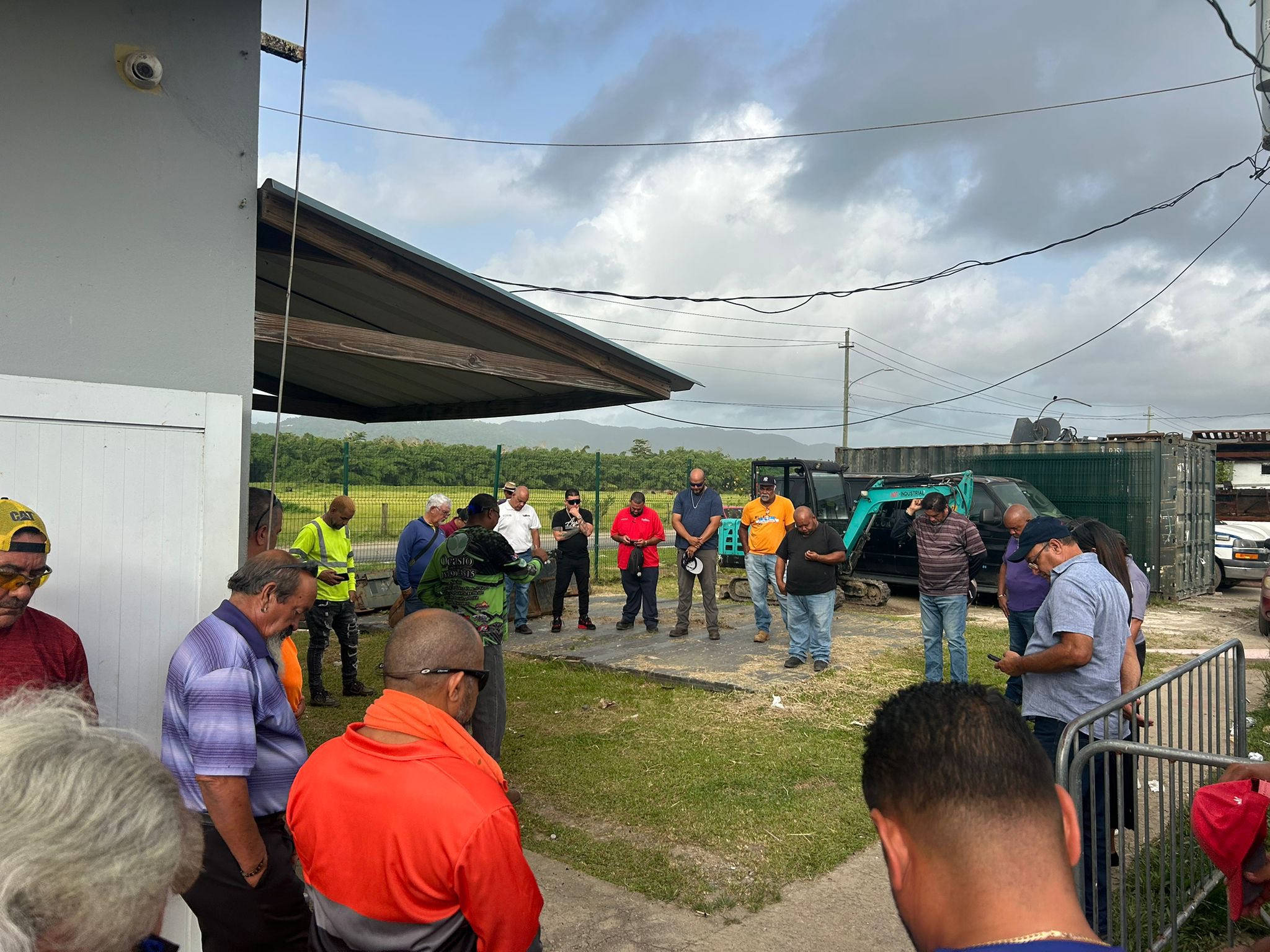 Empleados municipales de Yabucoa reciben apoyo de trabajadora social 
