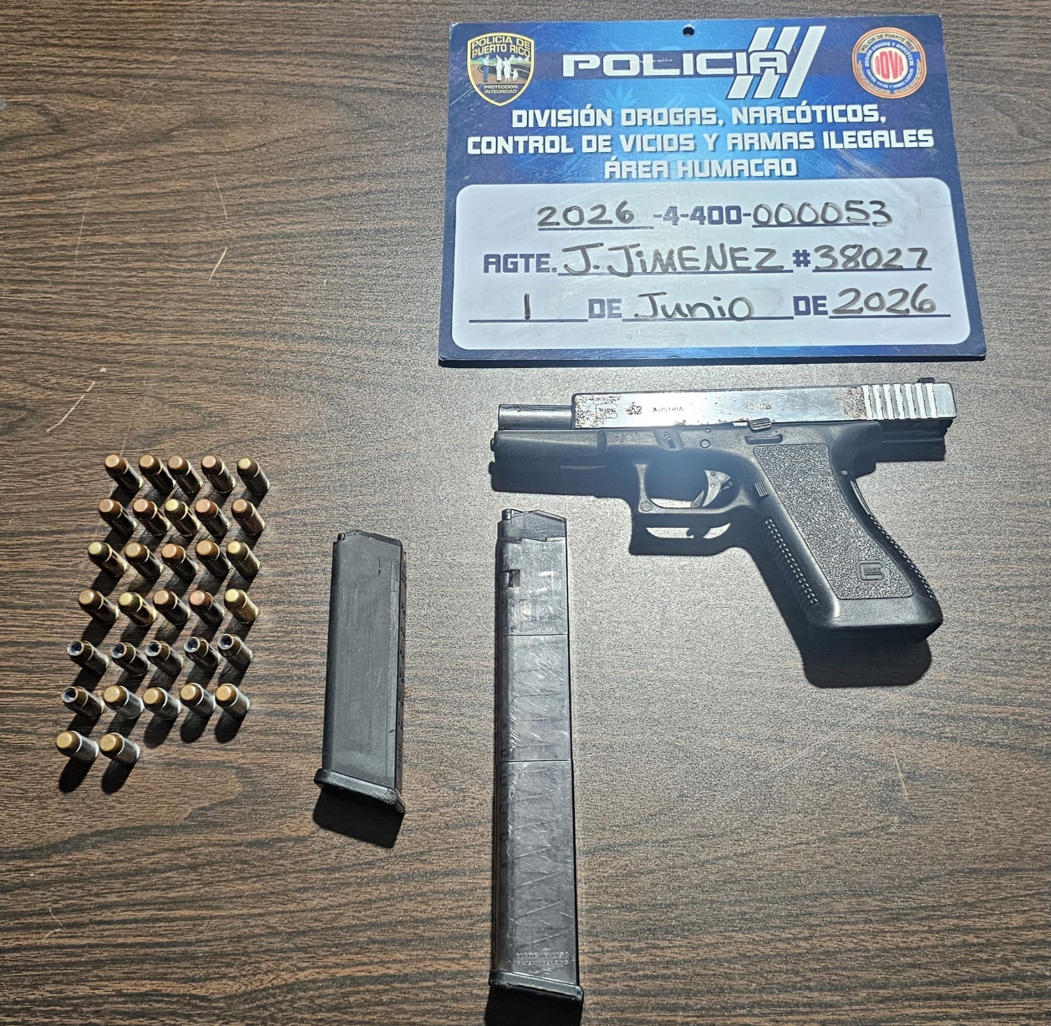 Ocupan pistola Glock, municiones y cargadores durante intervención en Naguabo