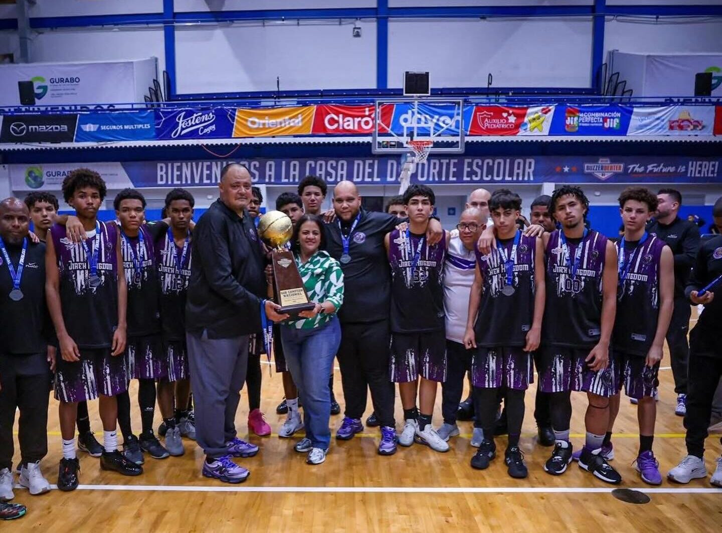 Alcaldesa de Gurabo destaca éxito el torneo Buzzer Beater