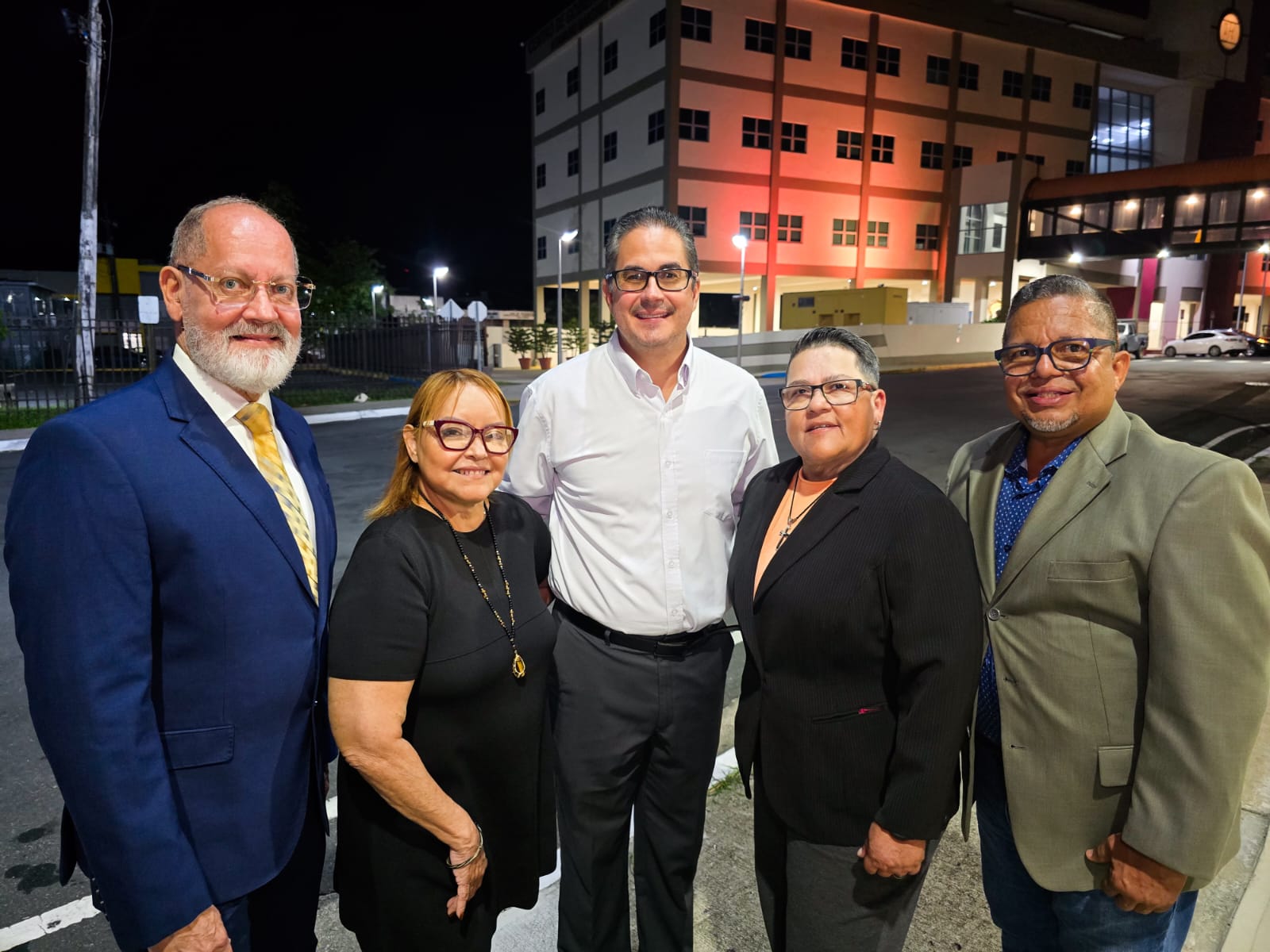 Delegación de legisladores municipales en Humacao endosan a Alejandro Martínez para la presidencia del PNP