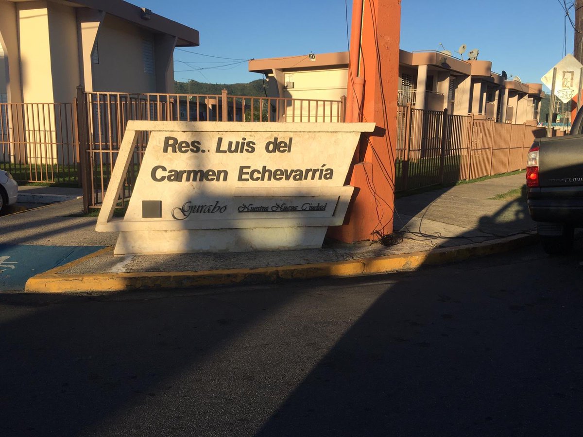Sin identificar hombre asesinado en la cancha de residencial de Gurabo
