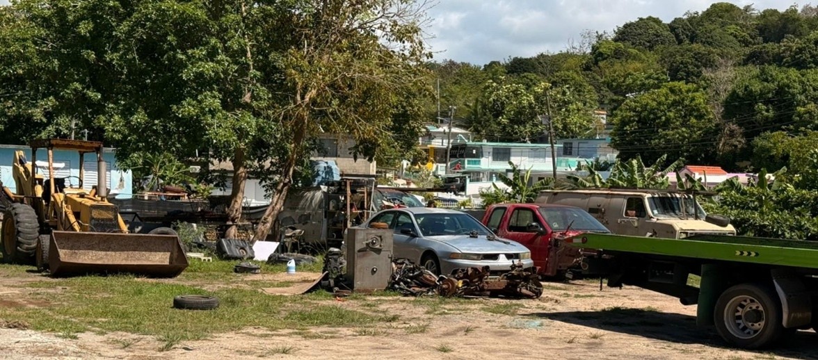 Detectan múltiples violaciones durante inspecciones a talleres y depósitos de chatarra en Yabucoa y Maunabo