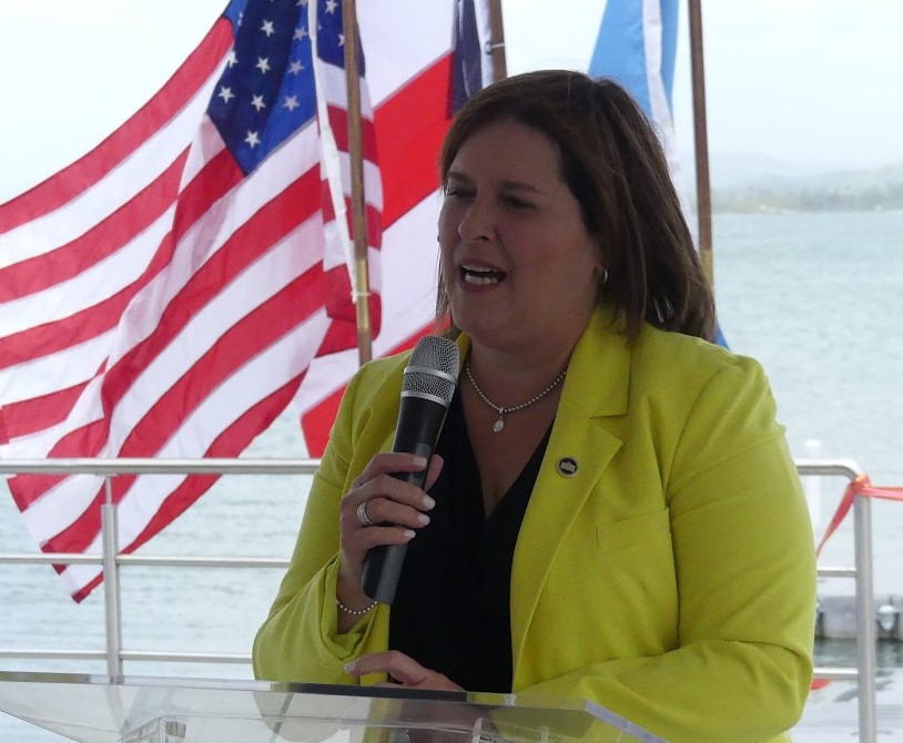 Senadora Soto Tolentino se distancia de la controversia con presidente senatorial