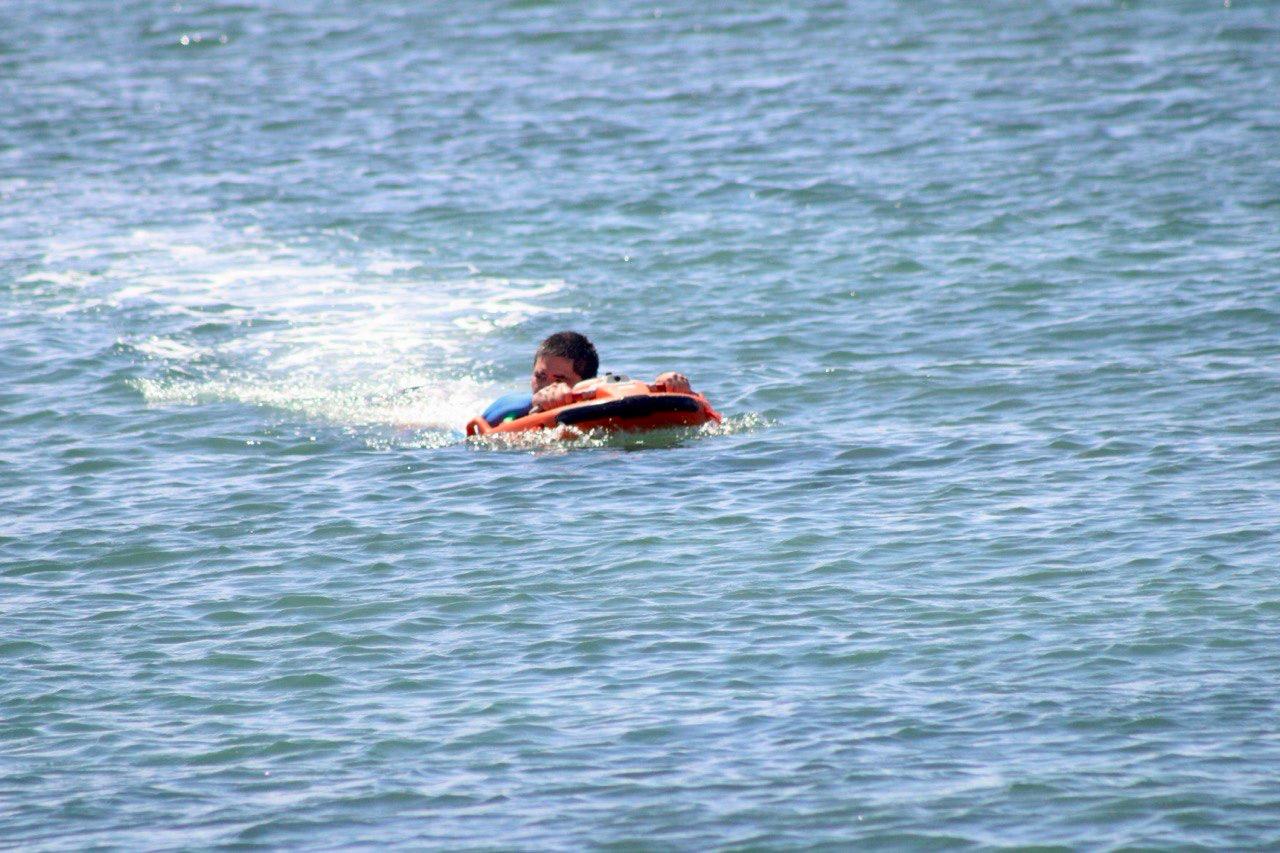 Recursos Naturales utilizando tecnología realiza primer rescate en playa de Luquillo
