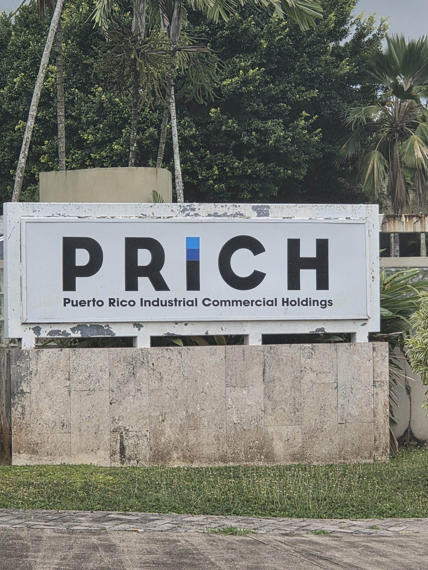 Sin móvil el asesinato cometido en estacionamiento de la  empresa PRICH en Humacao