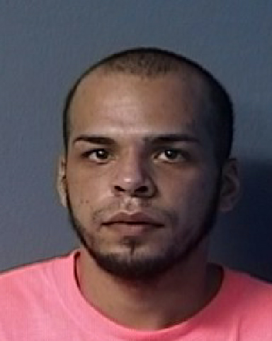 Jueza fija fianza de $100,000 contra hombre acusado de poseer un vehículo hurtado en Naguabo