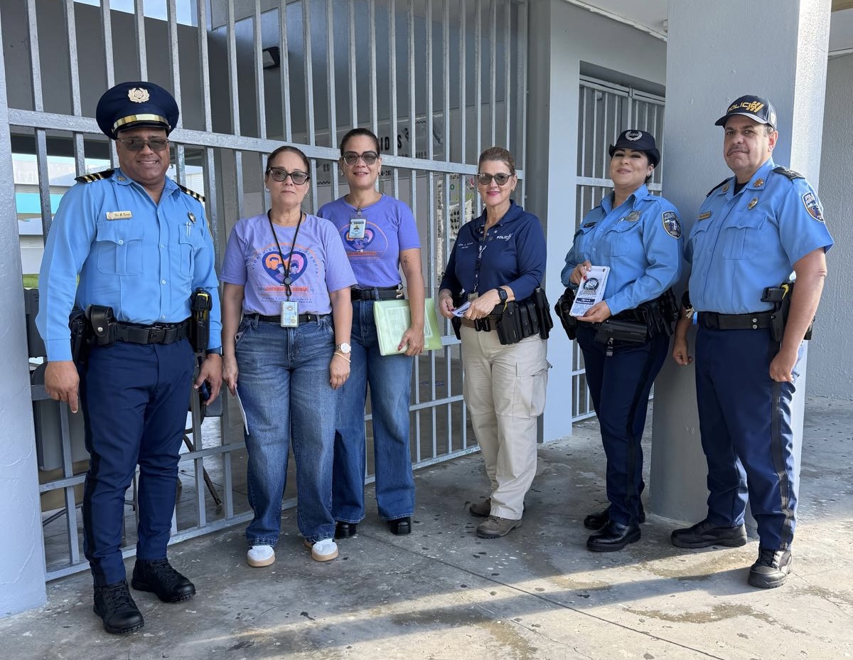 Policía en  Región de Humacao se unen a iniciativa “Quiero mi escuela”