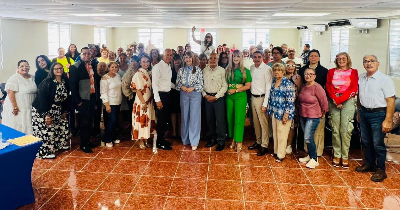 Las Piedras reconoce a líderes comunitarios durante la Semana del Líder Comunitario